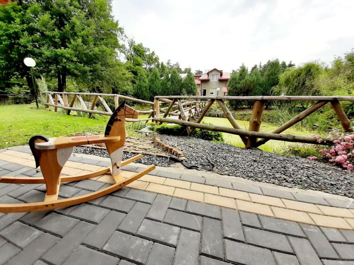 Gospodarstwo Agroturystyczne Pod Lasem Maria Plazio Narol Kültér fotó